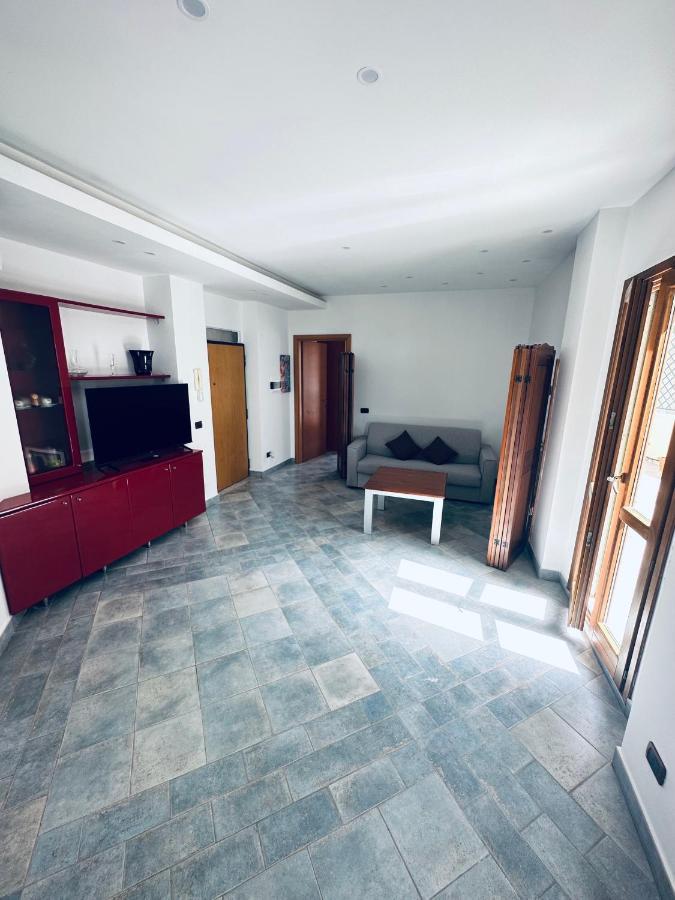Newhouse Victoria - Sea View Apartment Nettuno Exterior photo