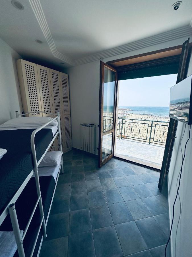 Newhouse Victoria - Sea View Apartment Nettuno Exterior photo